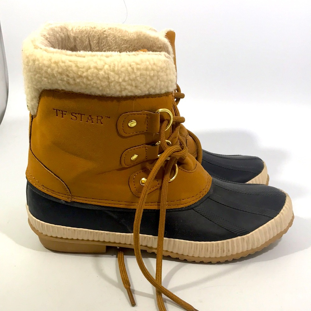 TF Star bean boots duck soft water resistant thinsulate womens 7 fast shipping